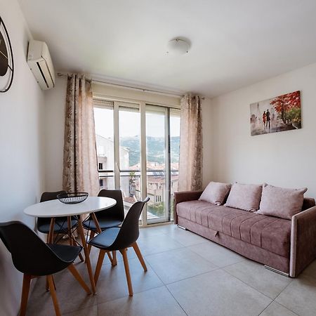 Square Inn Budva Ngoại thất bức ảnh