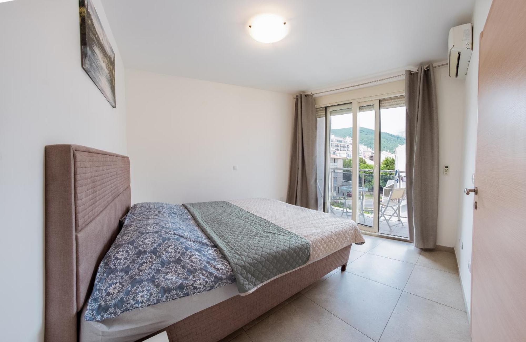 Square Inn Budva Ngoại thất bức ảnh